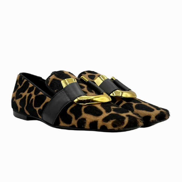 Slipper in cavallino stampa giraffa e staffa dorata