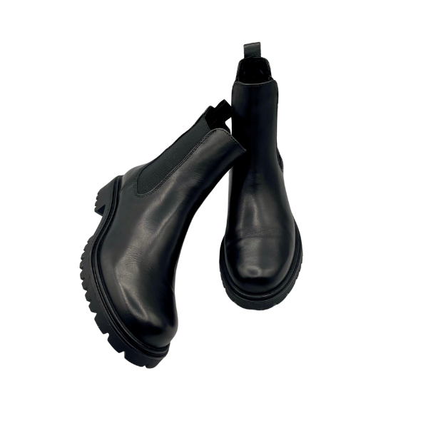 Chelsea boots