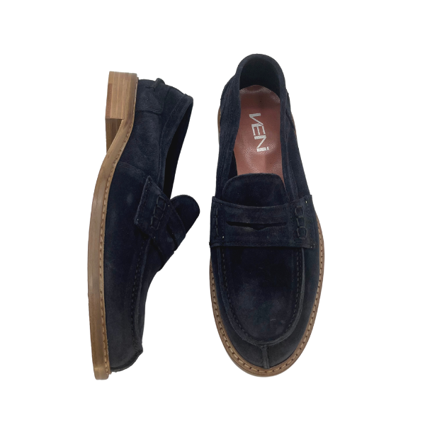 Mocassino in camoscio blu e lavorazione Blake