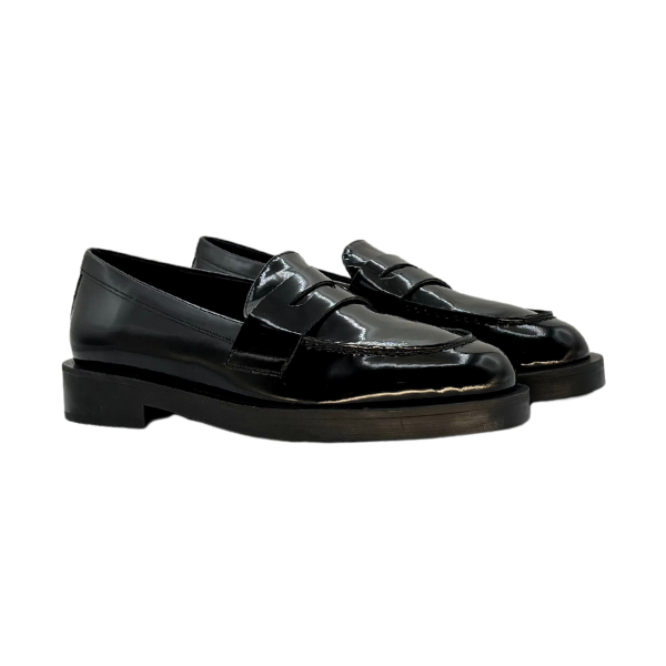 Mocassino con nappine abrasivato nero