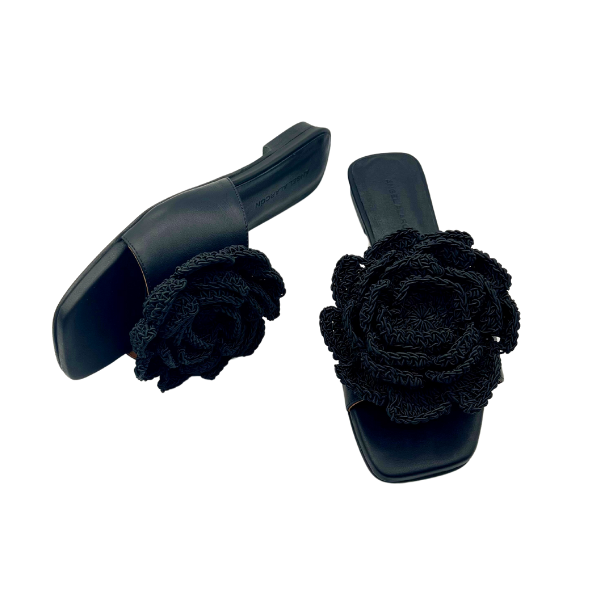 Slipper con fiore ad uncinetto