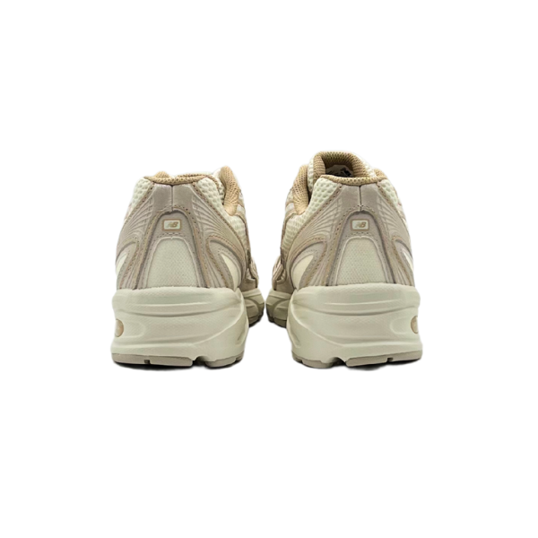 New Balance 740IN2