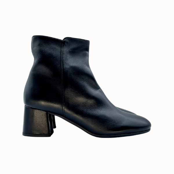 Stivaletto in nappa nera tacco 50