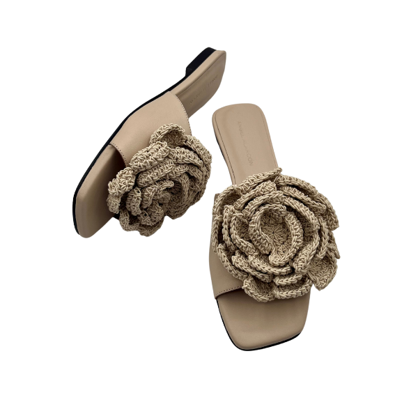 Slipper con fiore ad uncinetto