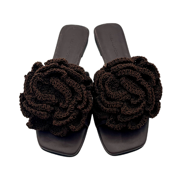 Slipper con fiore ad uncinetto