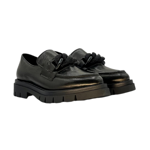 Mocassino con accessorio