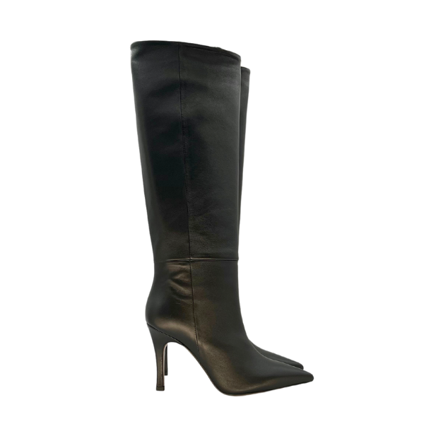 Stivale a mezzo polpaccio con tacco stiletto
