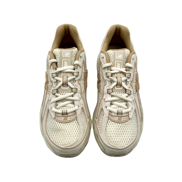New Balance 740IN2