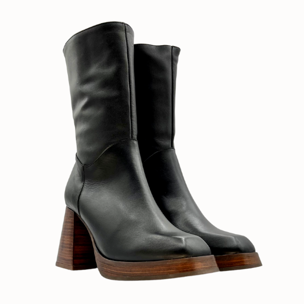 Stivaletto nero zippato con platò anni '70