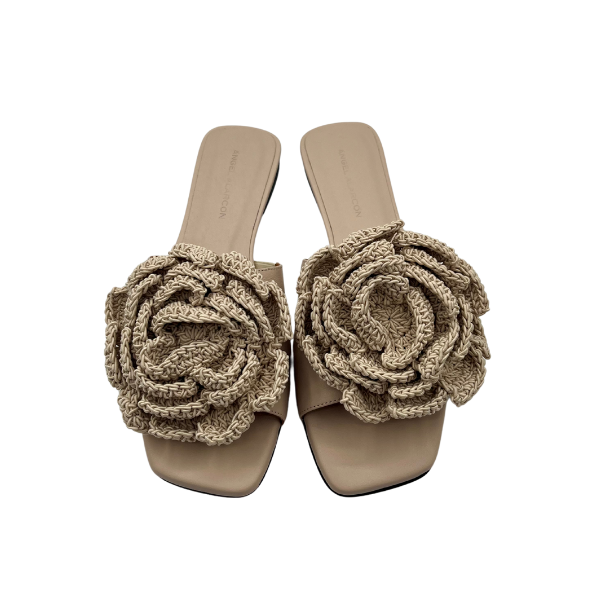 Slipper con fiore ad uncinetto