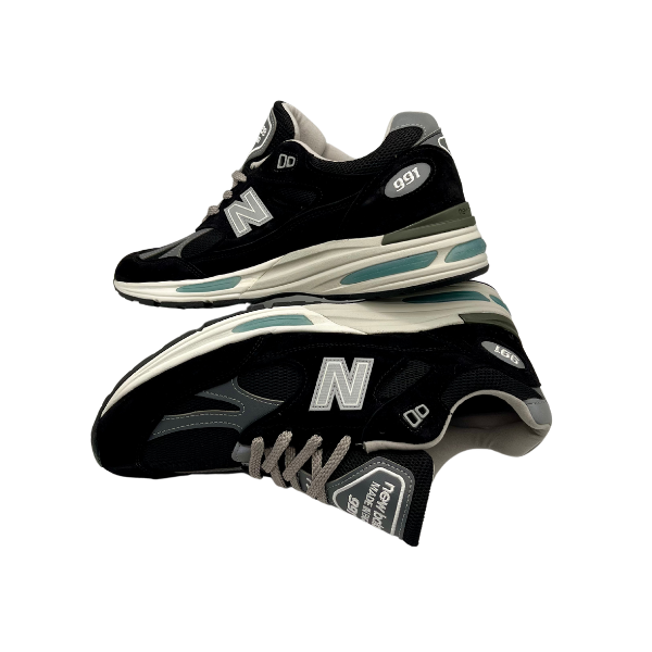 New Balance 991 V2