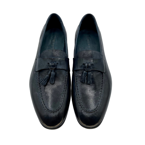 Mocassino blu con nappine