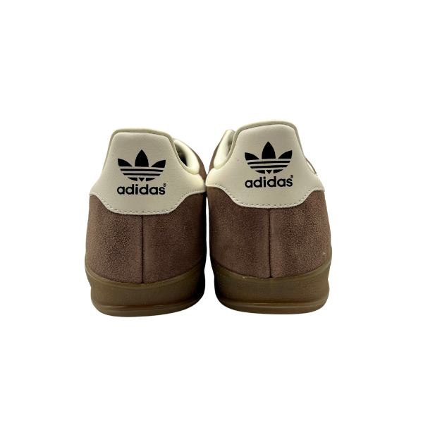 Gazelle Indoor Earth Strata