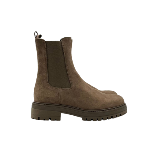 Chelsea boot