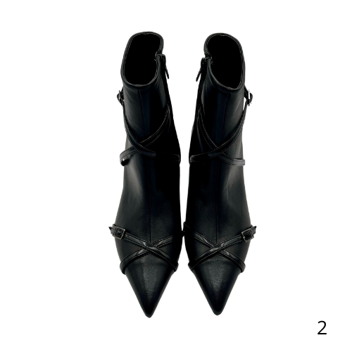 Ankle boot con cinturini incrociati