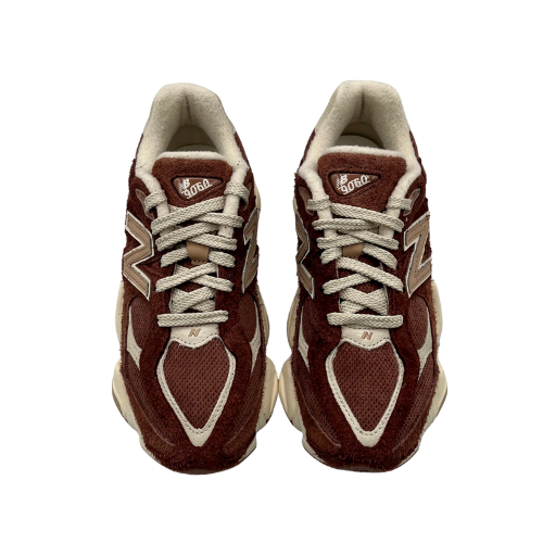 New Balance 9060 AUA