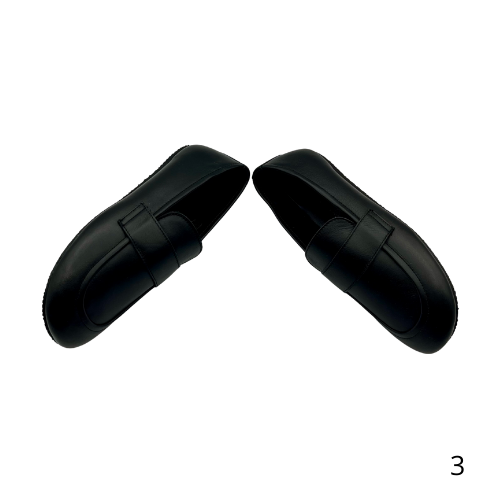 Mocassino con forma a piede