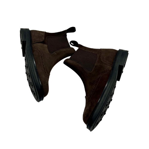 Chelsea boots