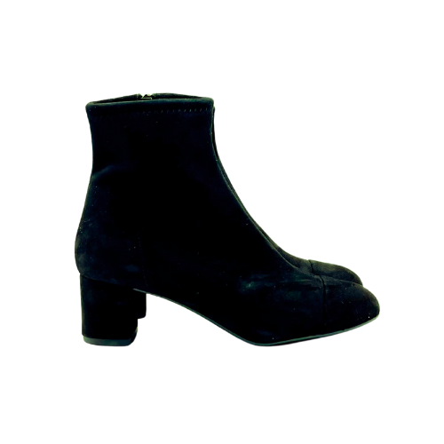 Stivaletto in camoscio elasticizzato