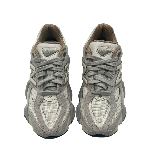 New Balance 9060-11M