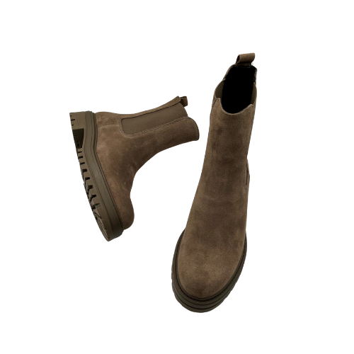 Chelsea boot