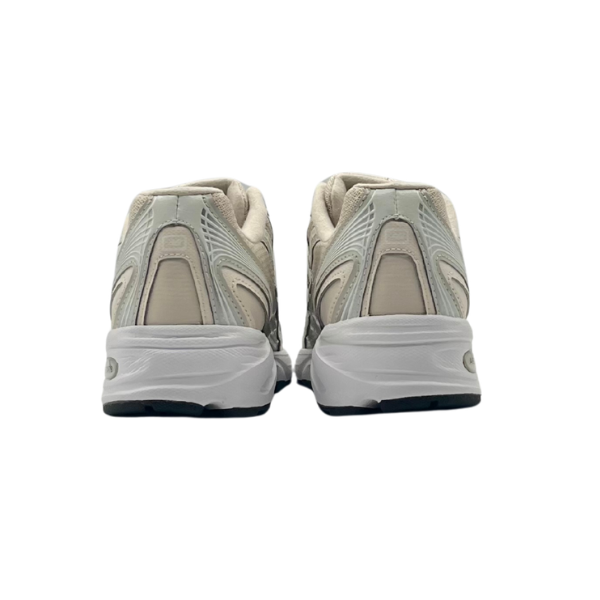 New Balance 740KI